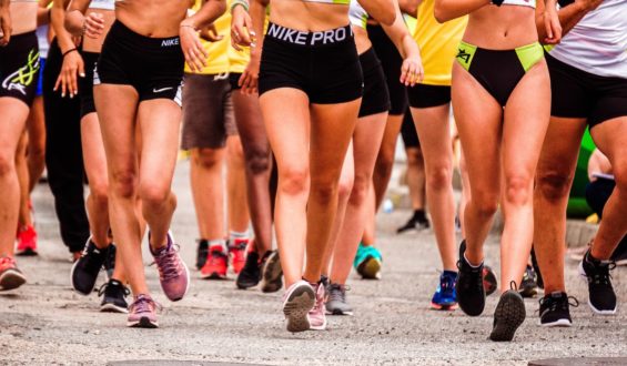 Bieganie vs. Jogging – co jest bardziej efektywne?